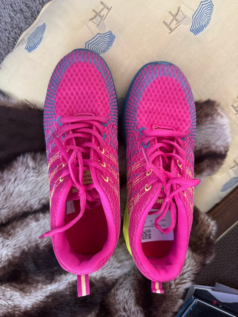 Fashion Brand Company Hot Pink Knit Athletic Sneakers with Blue Trim